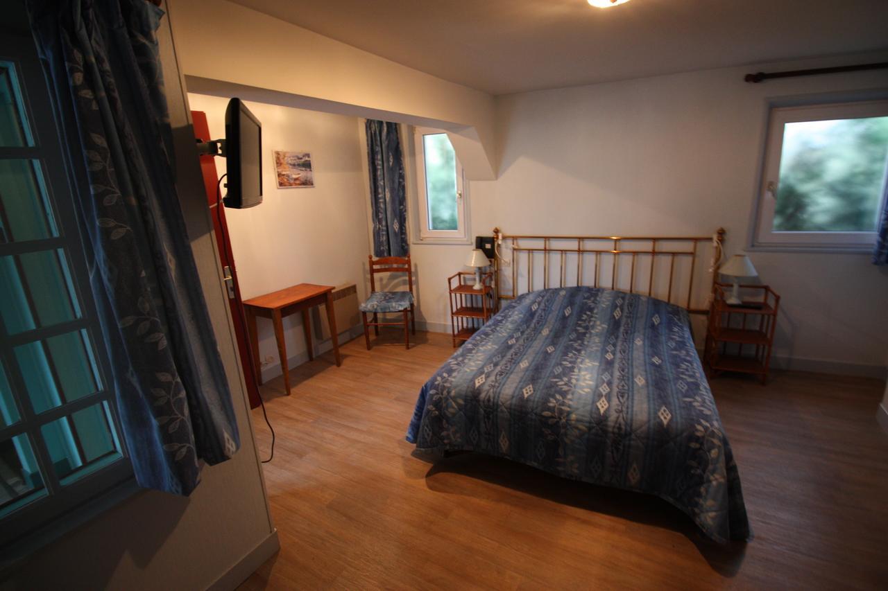 Hotel Les Deux Sapins Cailly-sur-Eure Værelse billede